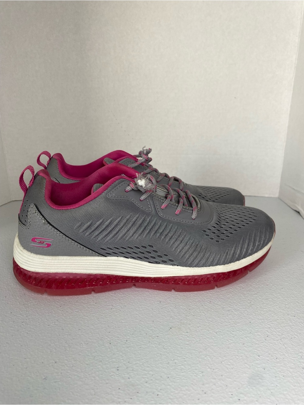 Sketchers Bobs Gray/Pink Women's Comfort Shoe Memory Foam Size 8.5" - Picture 2 of 12